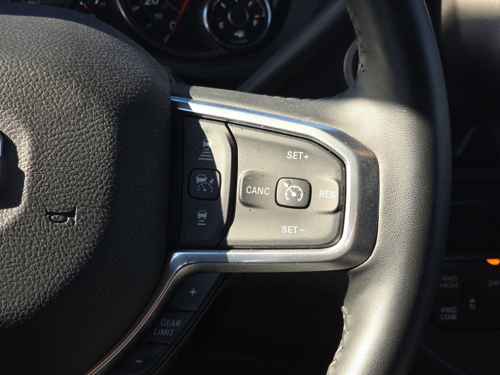 Used 2024 RAM 2500 Laramie w/ Night Edition image 22