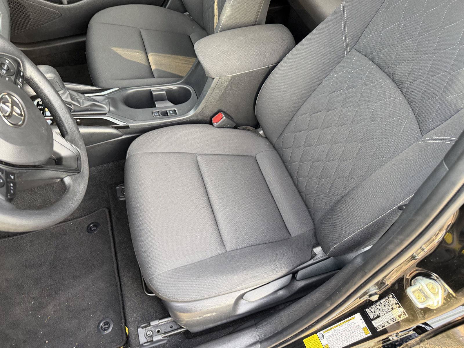 Certified 2026 Toyota Corolla LE FWD image 28