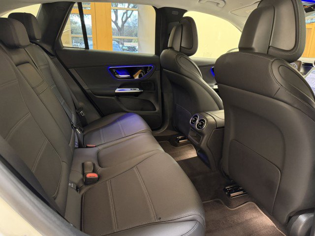 Used 2024 Mercedes-Benz GLC 300 4MATIC image 20