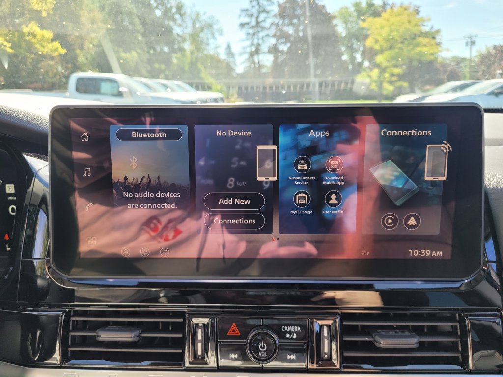 New 2026 Nissan Pathfinder Platinum AWD/4WD image 24
