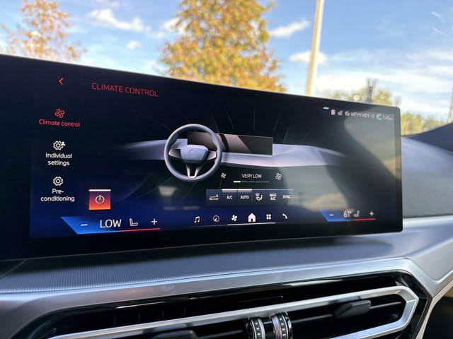 Used 2024 BMW i4 eDrive40 w/ Premium Package image 25