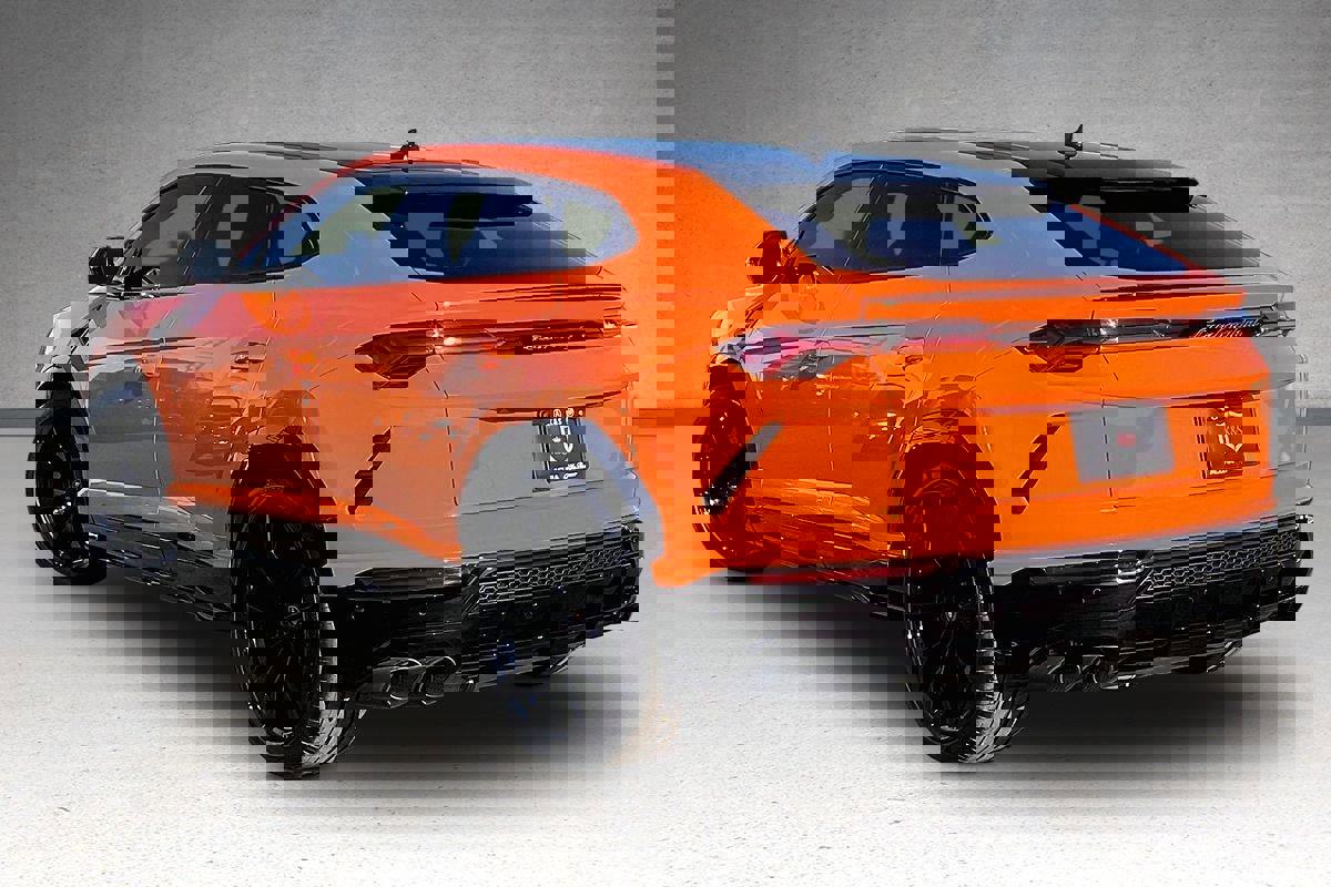 Used 2022 Lamborghini Urus image 29