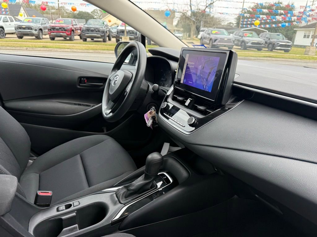Used 2023 Toyota Corolla LE image 22