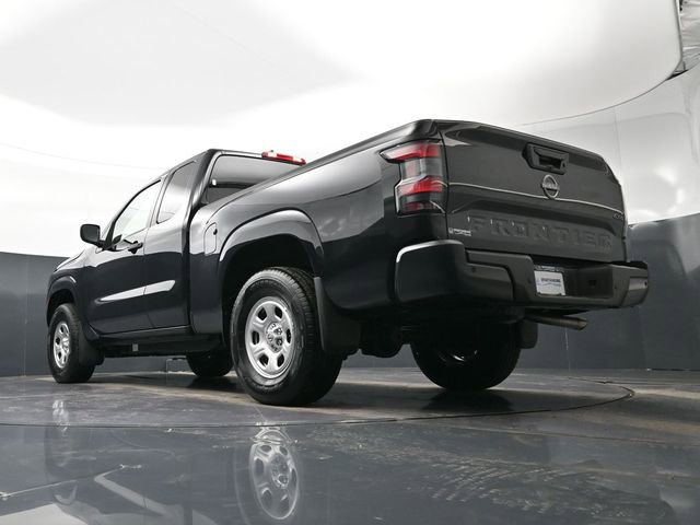 Used 2025 Nissan Frontier S w/ S Utility Package image 38