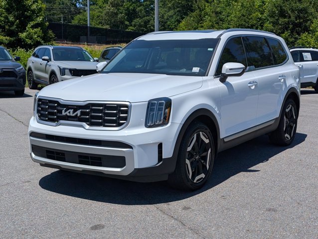 Used 2024 Kia Telluride S w/ S Sunroof Package