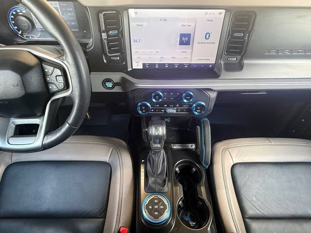 Used 2023 Ford Bronco Wildtrak AWD/4WD image 3