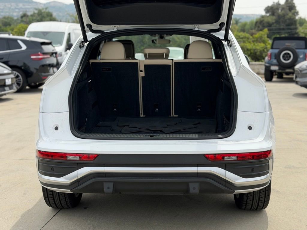 Used 2024 Audi Q5 2.0T Premium Plus w/ Premium Plus Package image 15