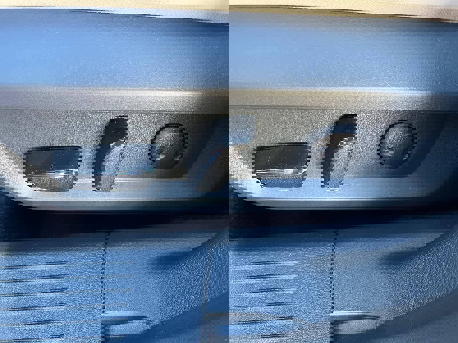 Certified 2026 Nissan Rogue SV w/ SV Premium Package image 19