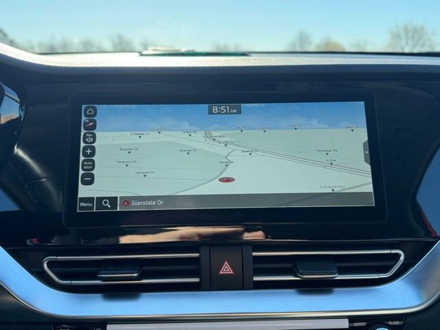 Used 2022 Kia Niro EX w/ Cold Weather Package FWD image 16