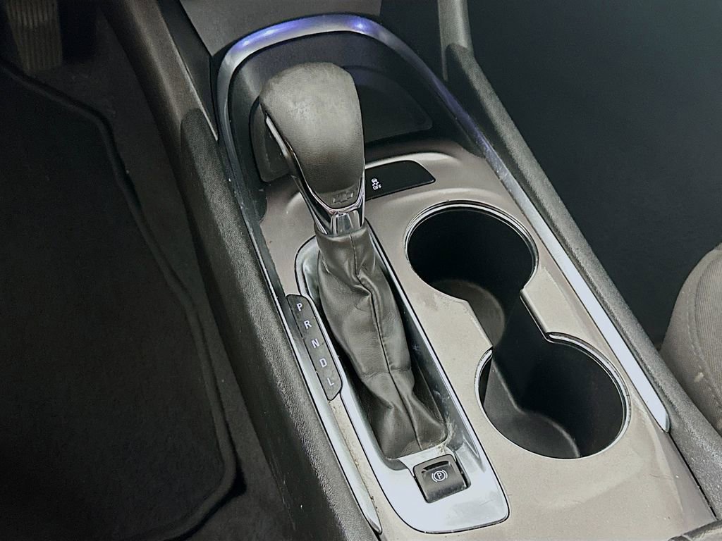 Used 2022 Chevrolet Malibu LT image 16