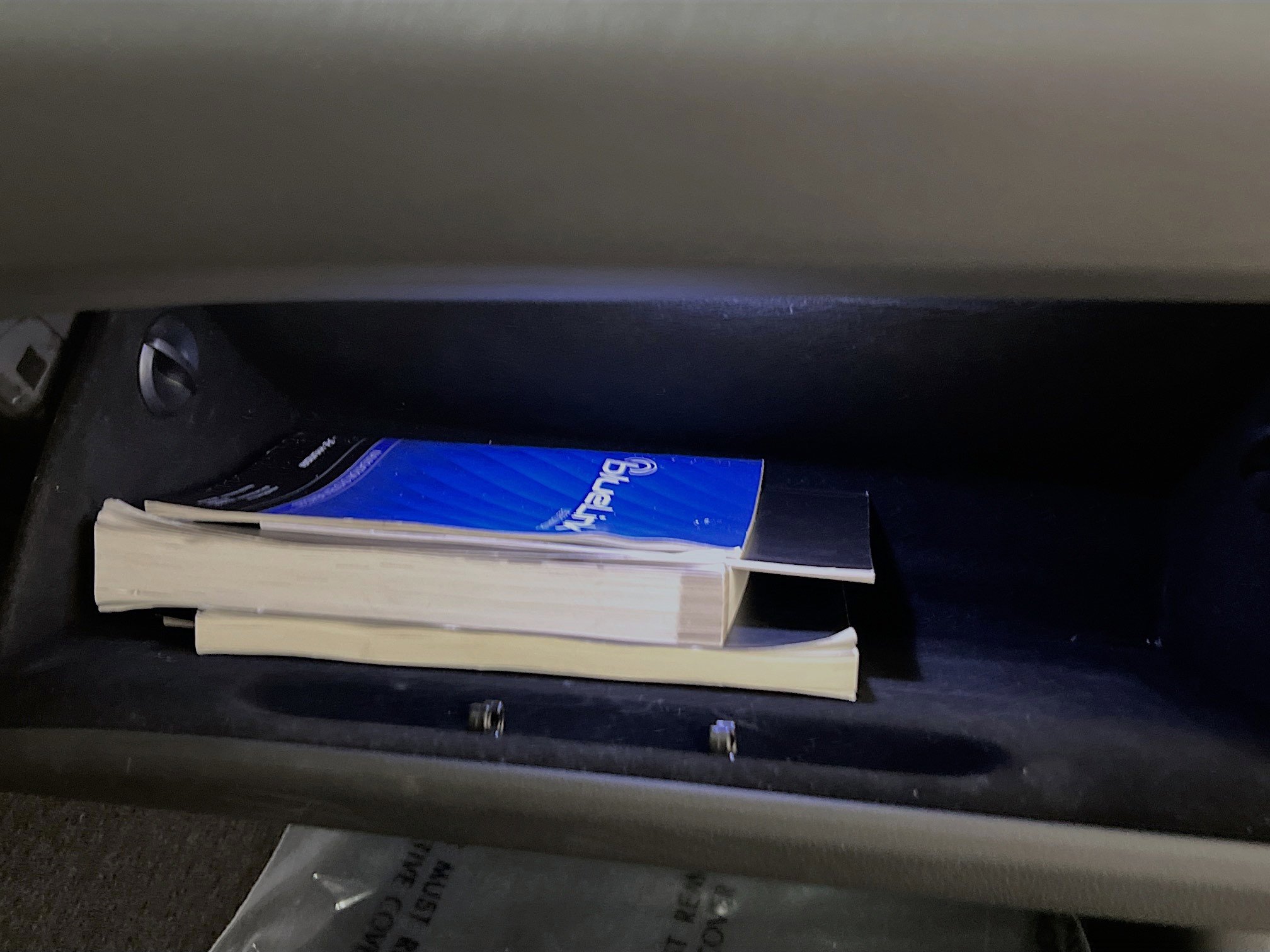 Used 2023 Genesis G70 2.0T image 35