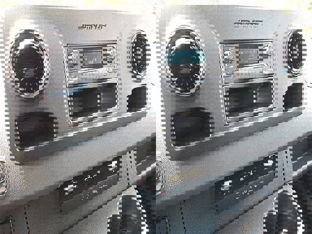 New 2025 Mercedes-Benz Sprinter 2500 image 12