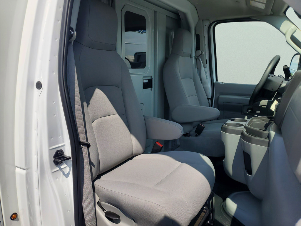 New 2026 Ford E-350 and Econoline 350 Super Duty w/ Power Equipment Group RWD image 25