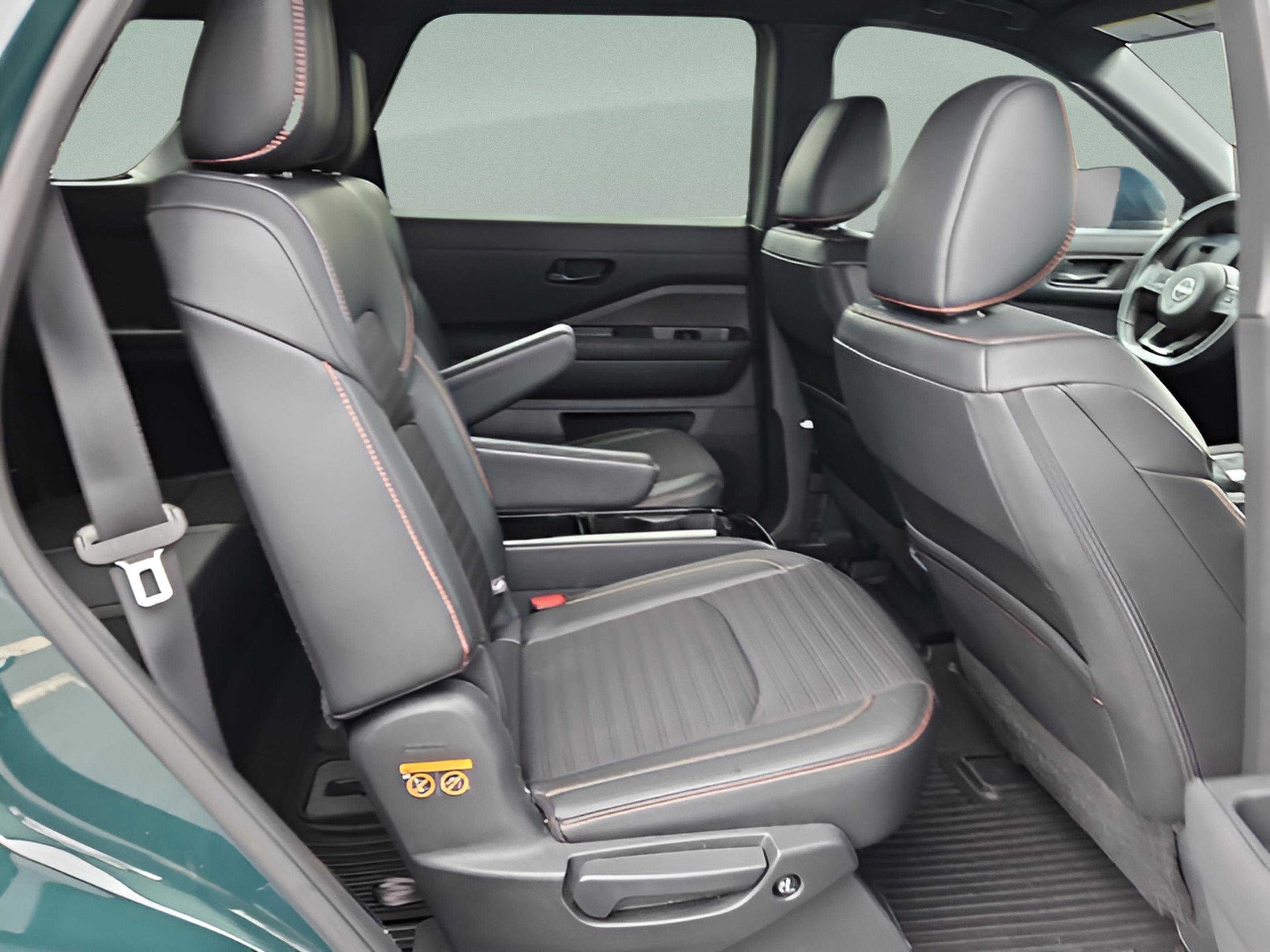 Used 2024 Nissan Pathfinder Rock Creek image 19