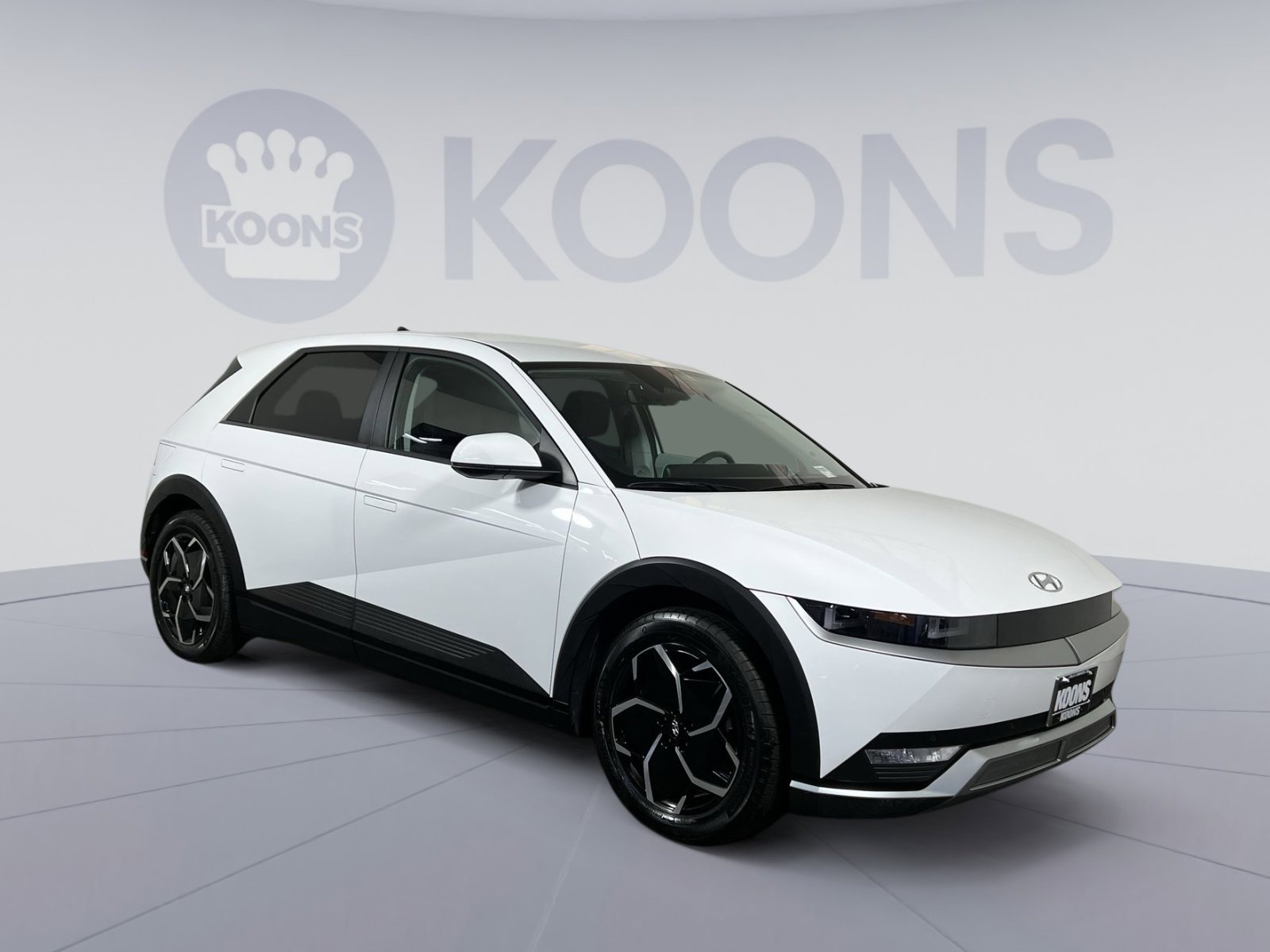 Used 2024 Hyundai Ioniq 5 SEL image 2