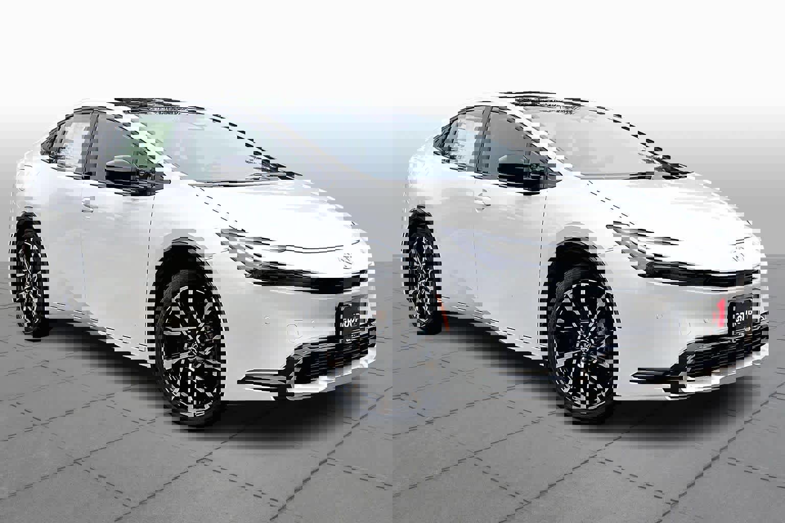 New 2026 Toyota Prius XSE image 2