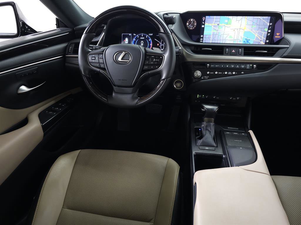 Certified 2021 Lexus ES 250 w/ Premium Package image 16