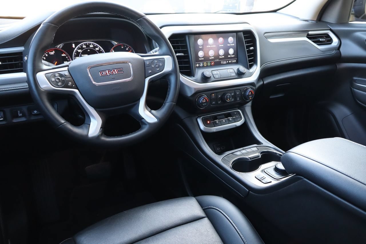 Used 2023 GMC Acadia SLT w/ Elevation Edition FWD image 5