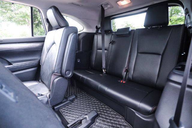 Used 2020 Toyota Highlander Platinum AWD/4WD image 63