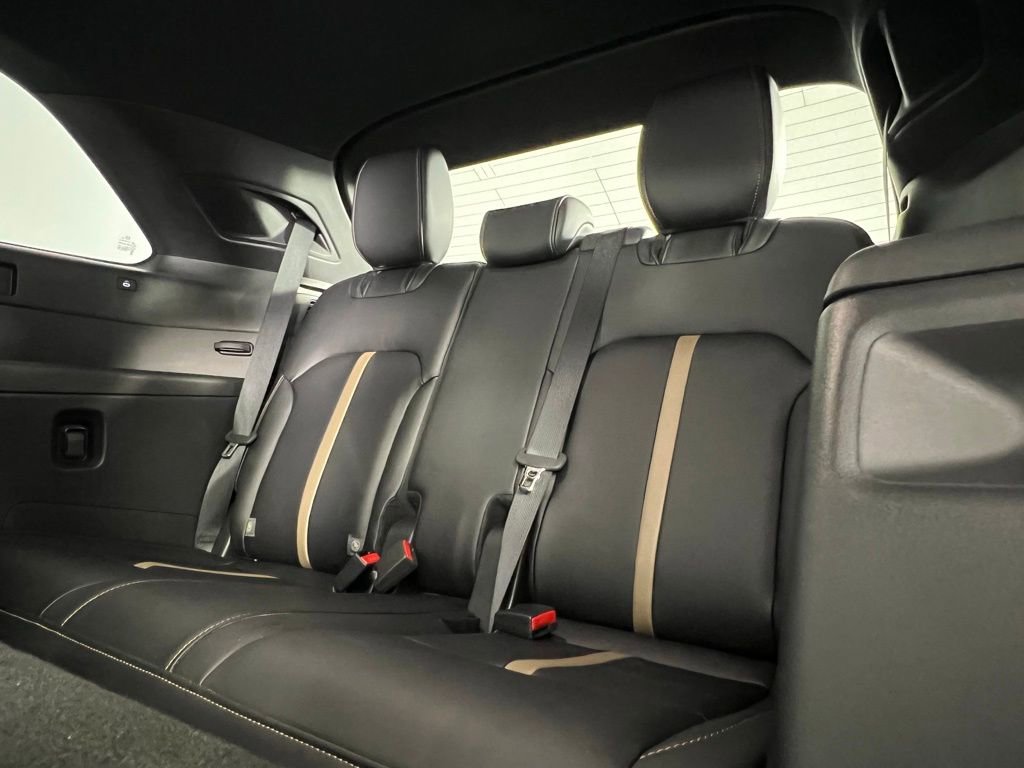 Used 2025 MAZDA CX-90 Plug-In Hybrid w/ Premium Plus image 28