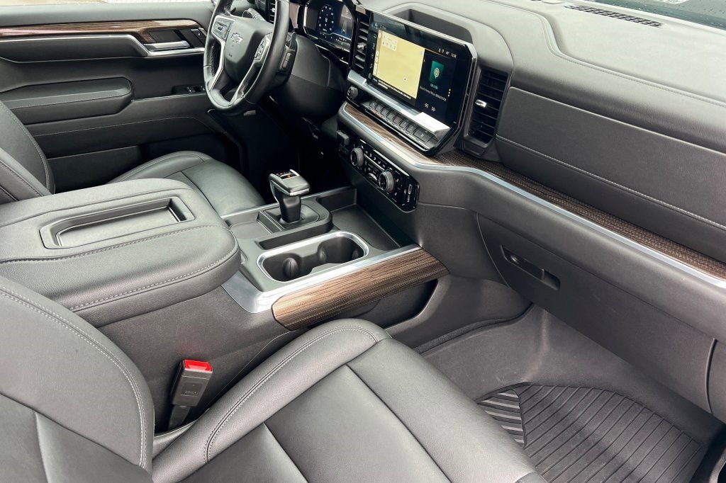 Certified 2022 Chevrolet Silverado 1500 LT Trail Boss w/ LT Trail Boss Premium Package image 11