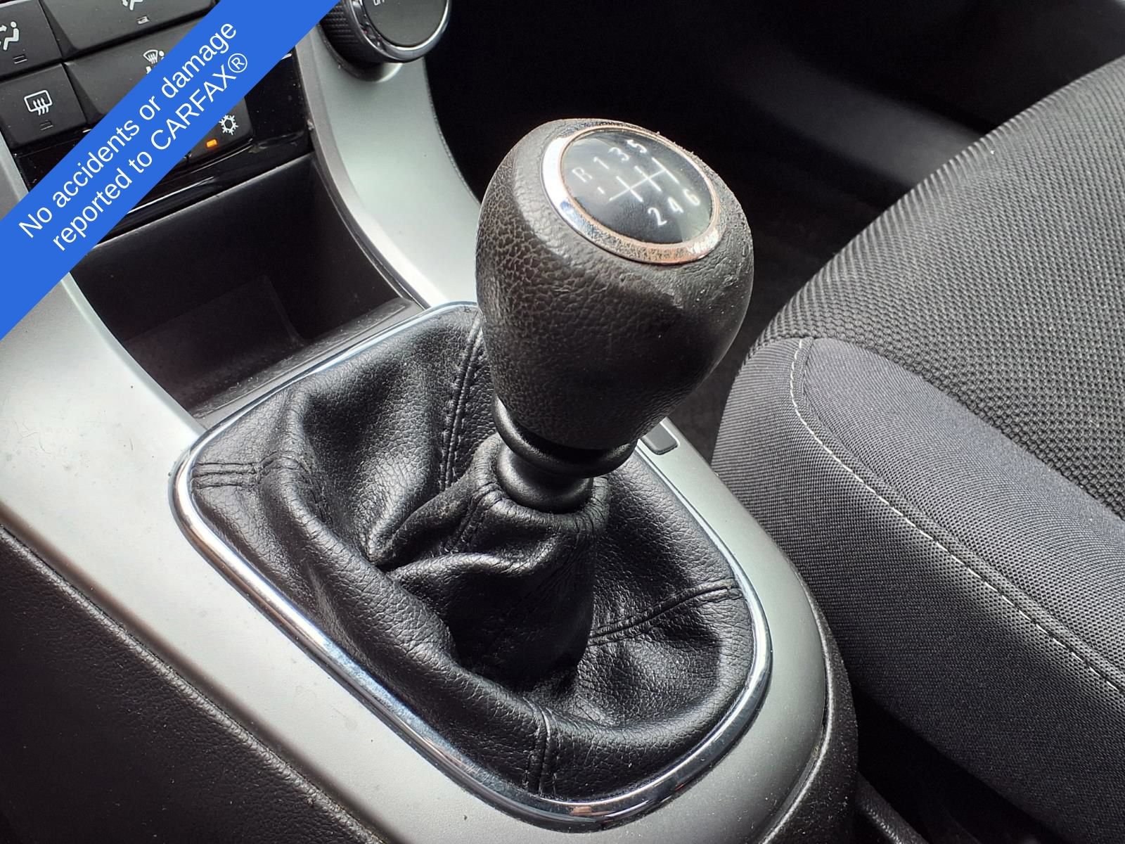 Used 2015 Chevrolet Cruze LT w/ Technology Package FWD image 25