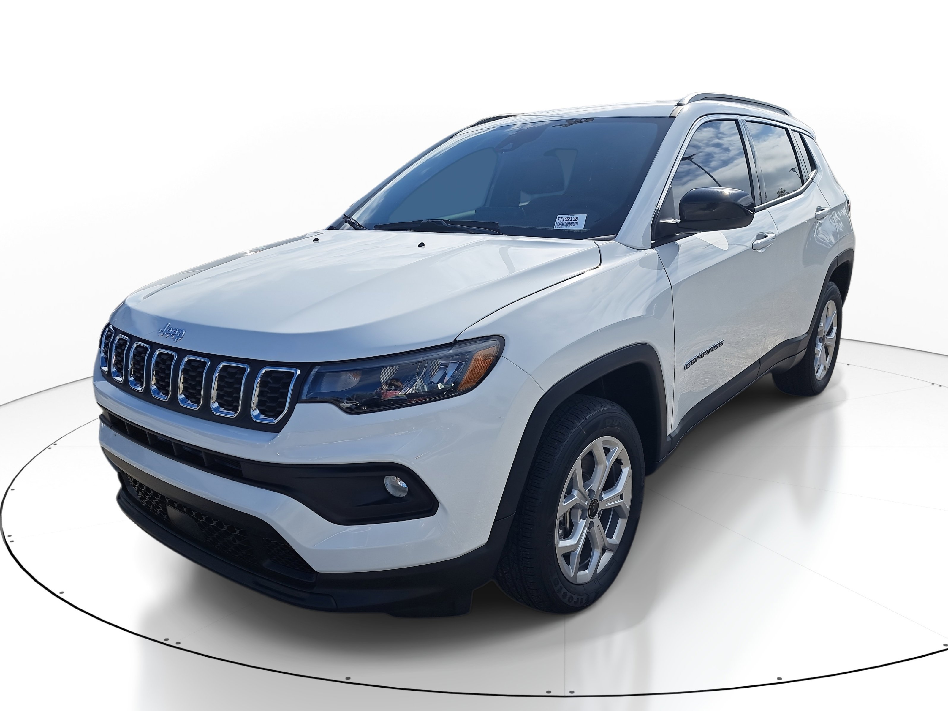 New 2026 Jeep Compass Latitude image 2