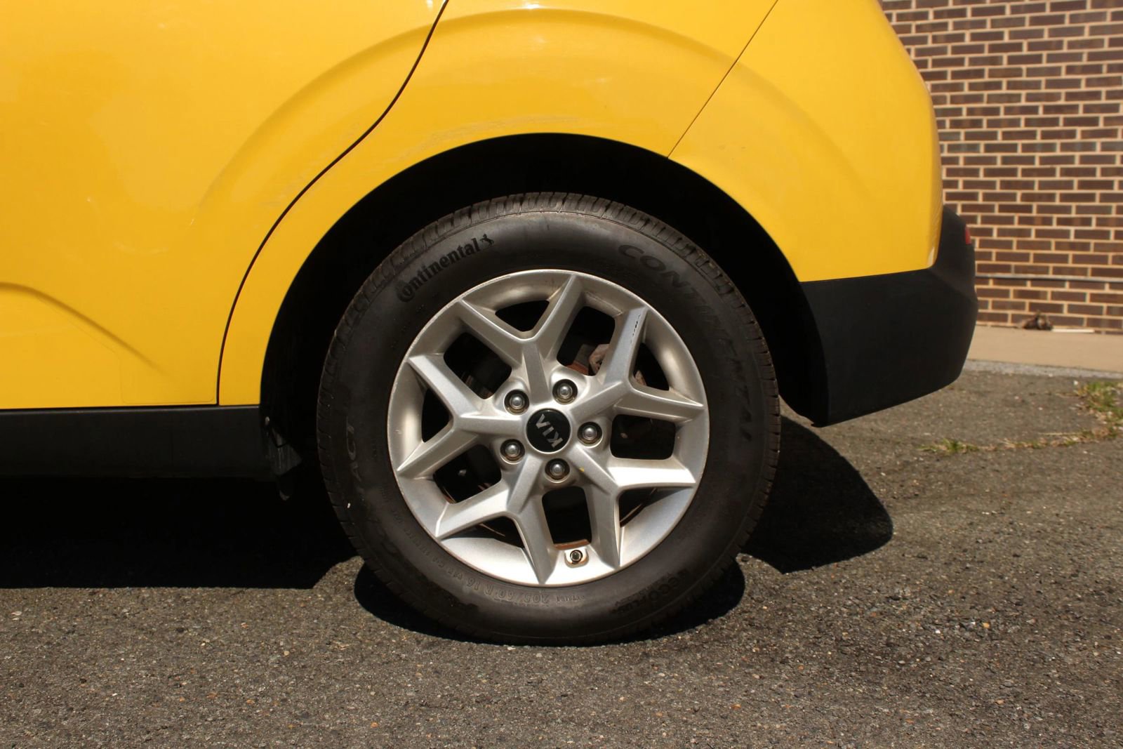 Used 2020 Kia Soul S FWD image 4