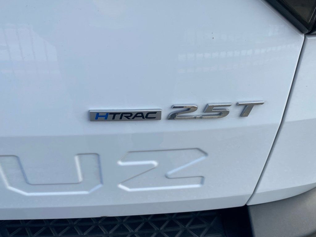 Used 2025 Hyundai Santa Cruz Limited AWD/4WD image 14