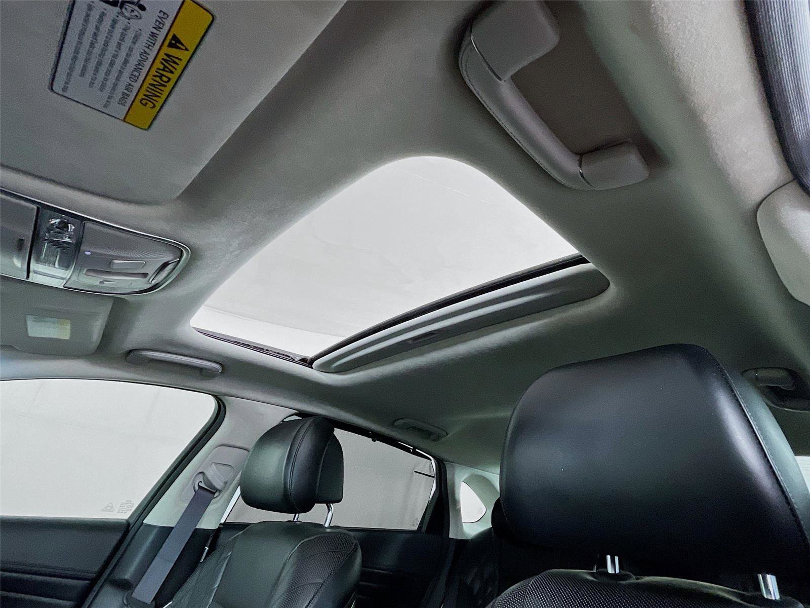 Used 2019 Kia K900 Luxury w/ VIP Package image 11