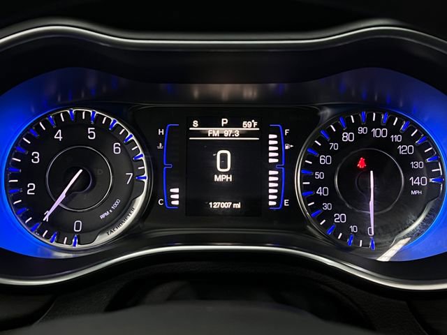 Used 2015 Chrysler 200 Limited FWD image 15