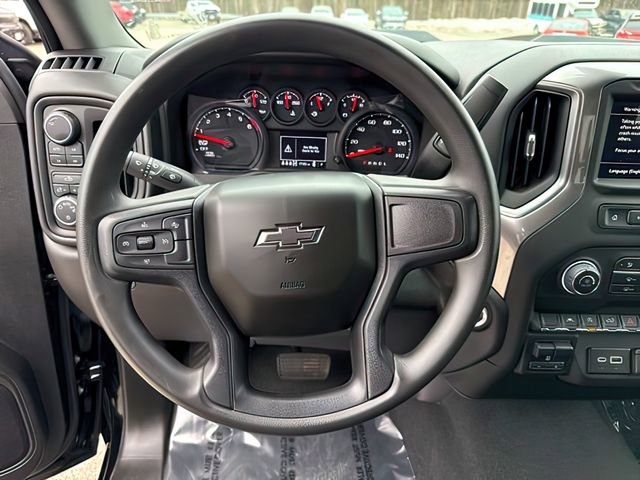 Used 2025 Chevrolet Silverado 1500 Custom Trail Boss AWD/4WD image 23