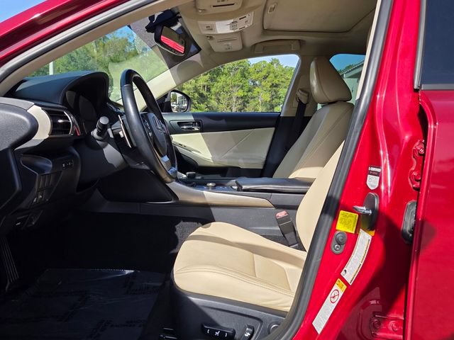 Used 2015 Lexus IS 250 w/ Premium Package RWD image 9