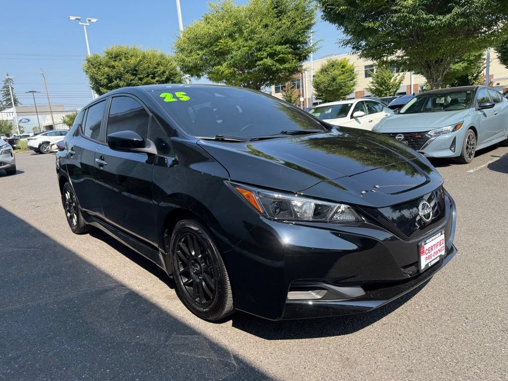 Certified 2025 Nissan Leaf S FWD image 5