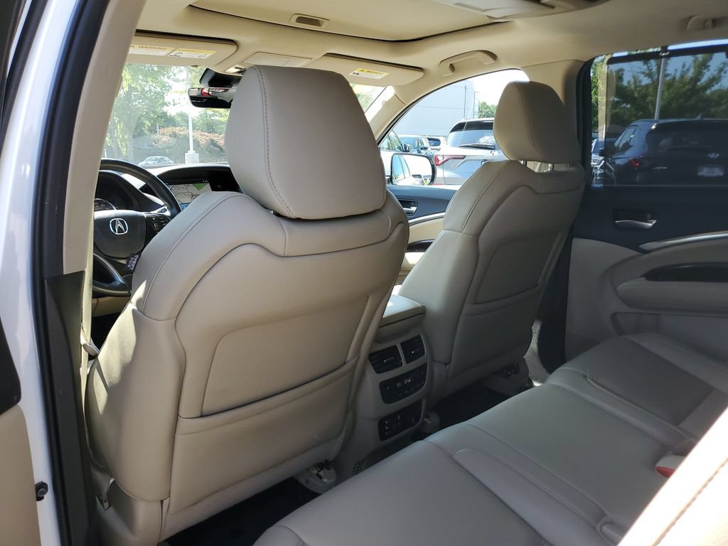 Used 2018 Acura MDX w/ Tech & Entertainment Pkg AWD/4WD image 13