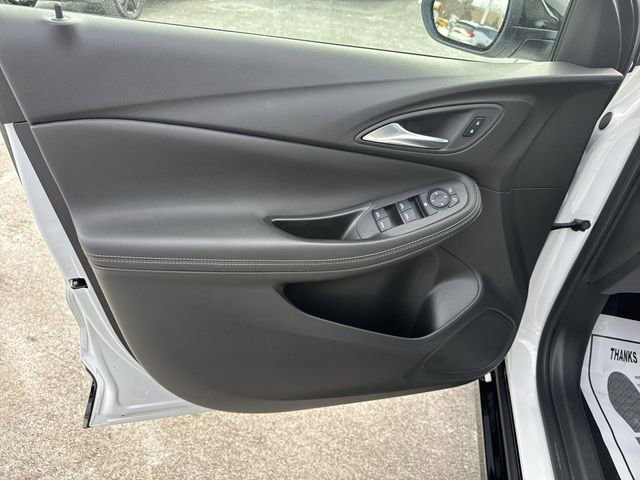 Used 2024 Buick Encore GX Sport Touring w/ Experience Buick Package image 21