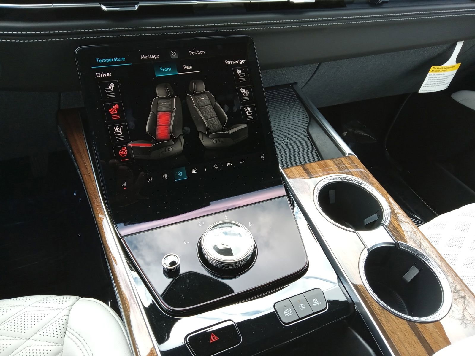 Used 2025 Cadillac Escalade Sport Platinum w/ LPO, ONYX Package image 19