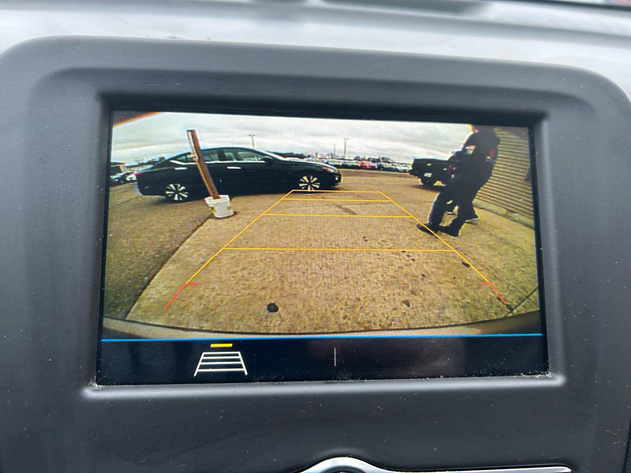 Used 2019 Chevrolet Equinox LT image 23