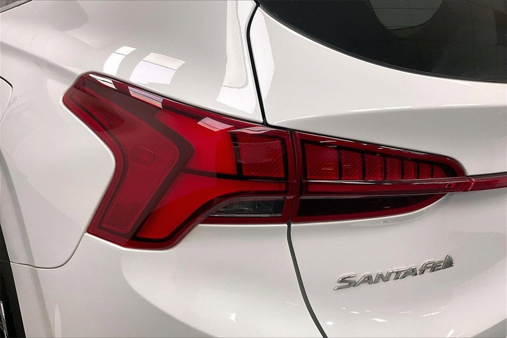 Used 2021 Hyundai Santa Fe Limited w/ Cargo Package image 27