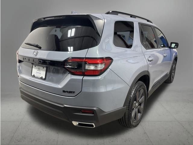 Certified 2025 Honda Pilot Sport image 6