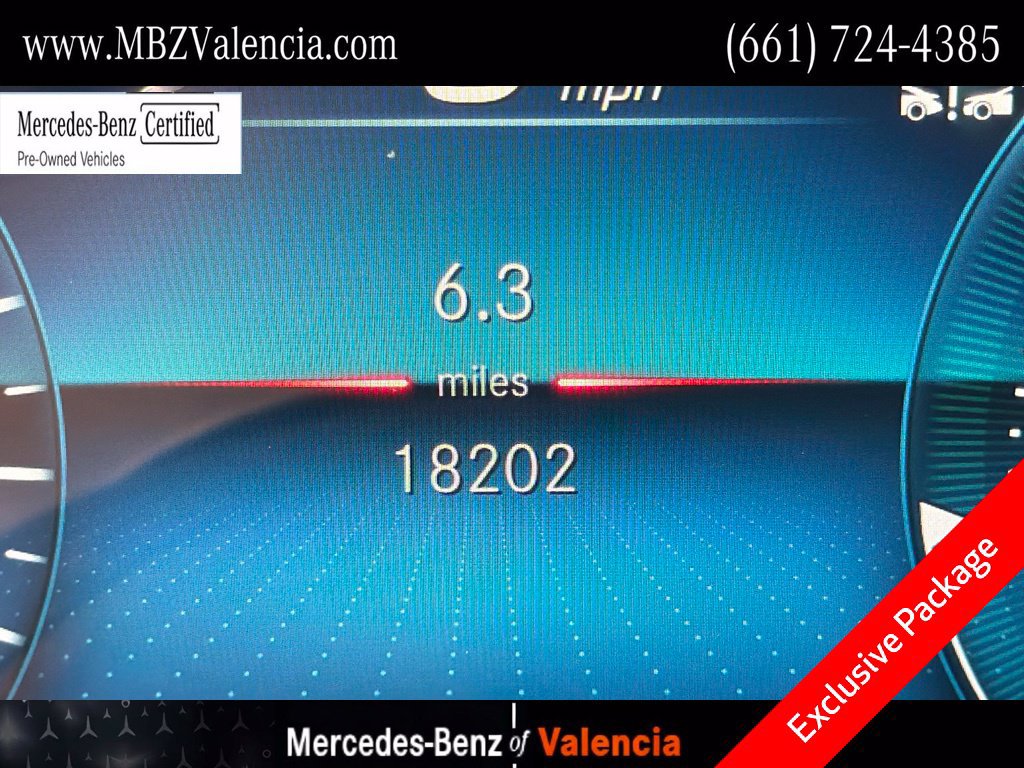Certified 2023 Mercedes-Benz EQB 250+ w/ Exclusive Package image 21