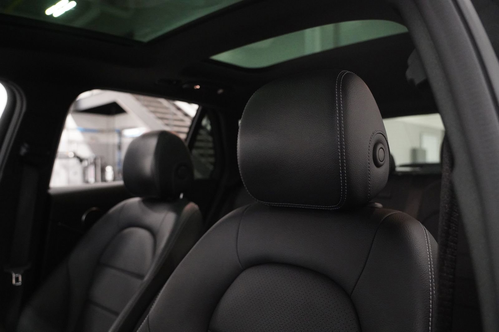 Certified 2021 Mercedes-Benz GLC 300 4MATIC image 13