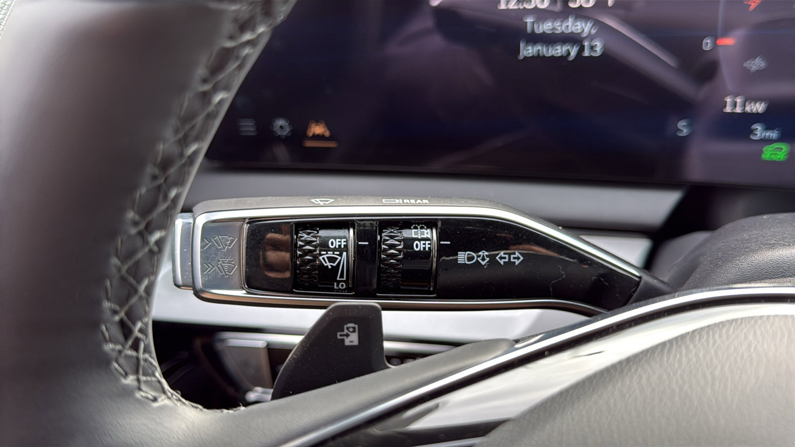 New 2026 Cadillac Optiq Luxury 1 image 14