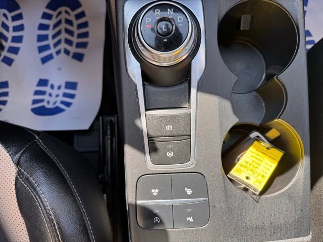 Used 2022 Ford Escape Titanium w/ Titanium Elite Package image 19