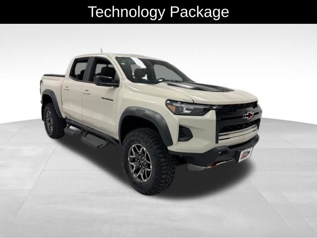 Certified 2026 Chevrolet Colorado ZR2 w/ Technology Package AWD/4WD image 6