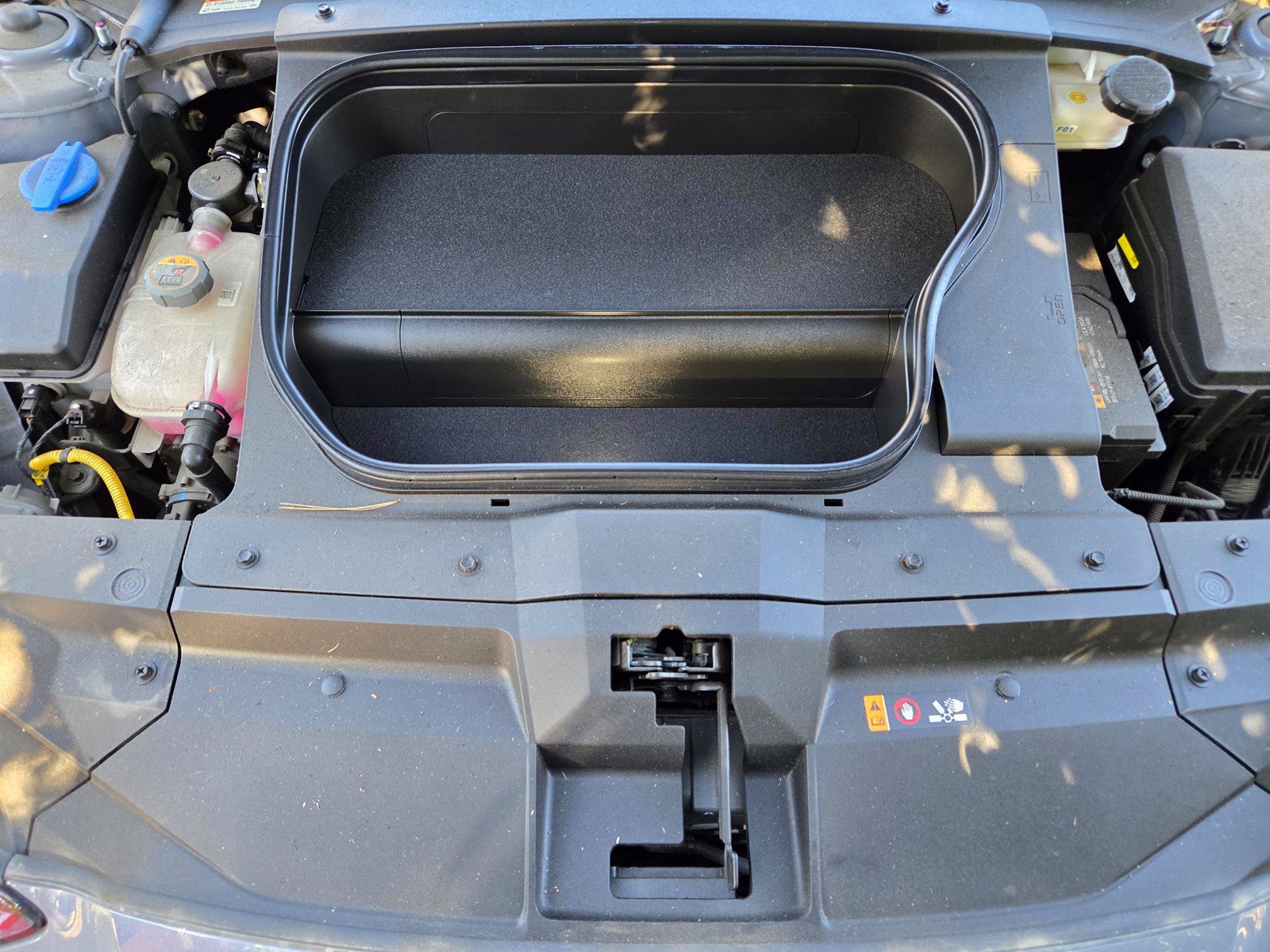 Certified 2025 Hyundai Ioniq 6 SE RWD image 27