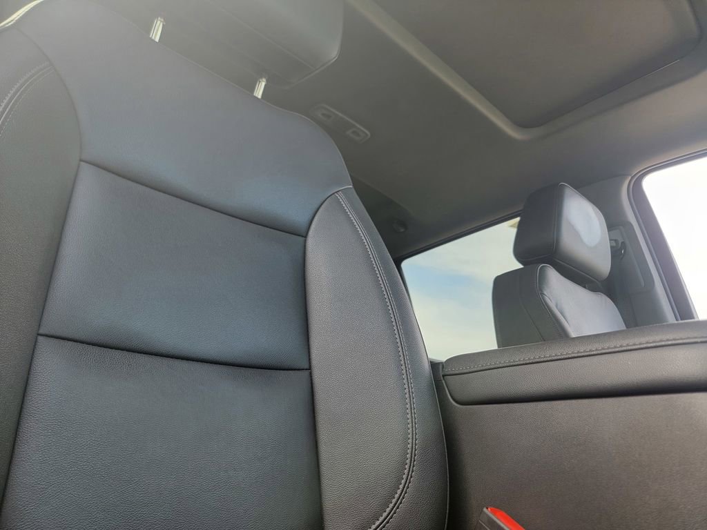 Used 2022 GMC Sierra 1500 Elevation w/ Elevation Premium Package image 26