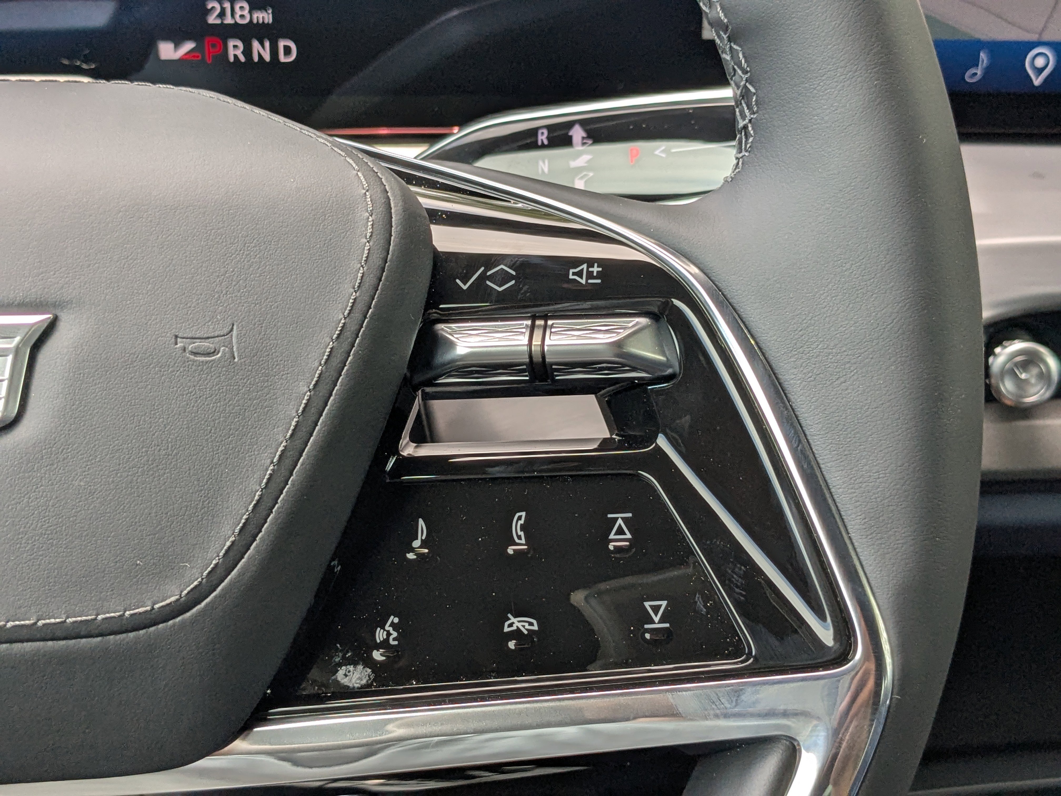 New 2026 Cadillac Vistiq Premium Luxury w/ LPO, Floor Liner Package image 11