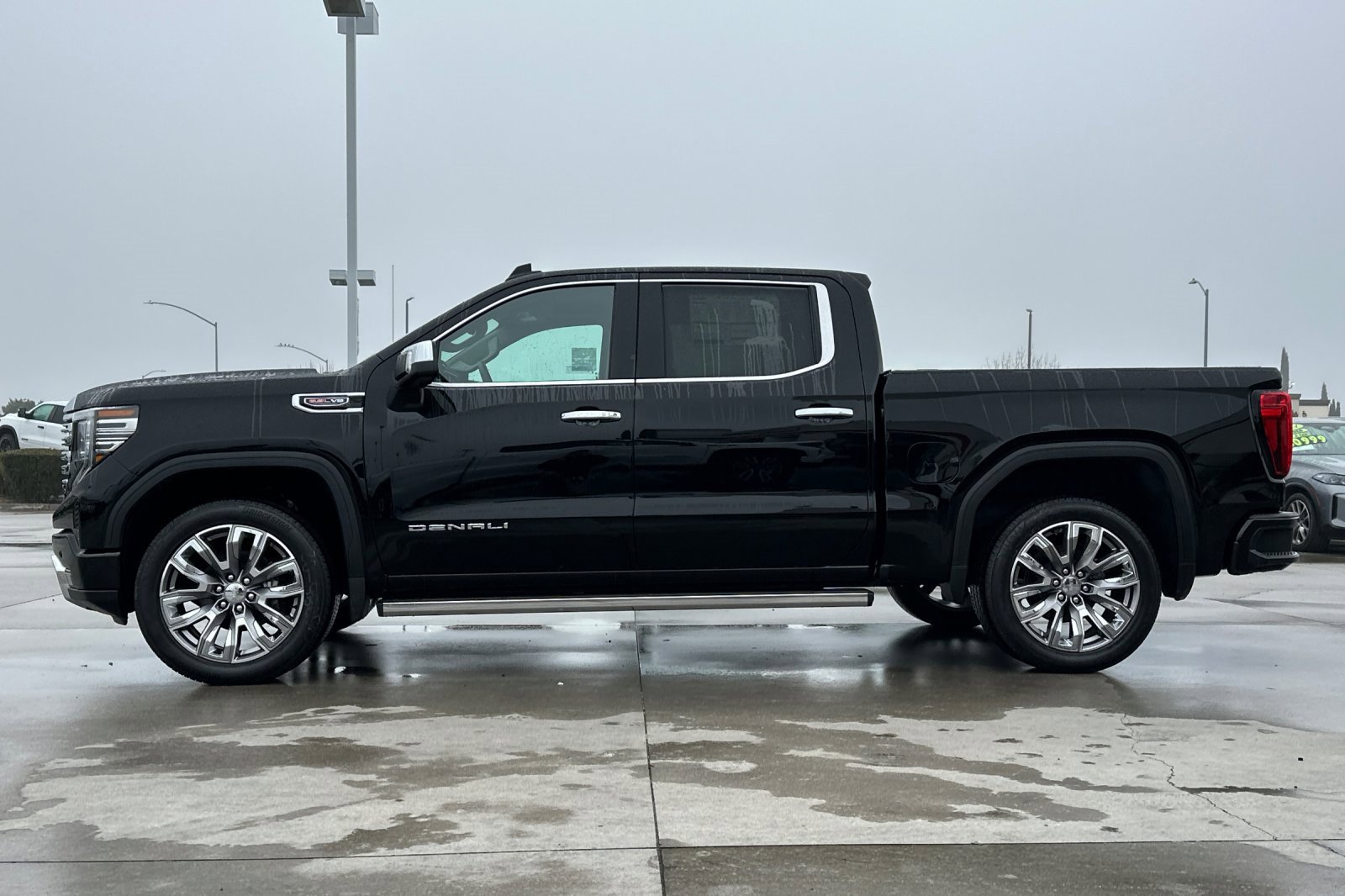 New 2026 GMC Sierra 1500 Denali w/ Denali Reserve Package image 3