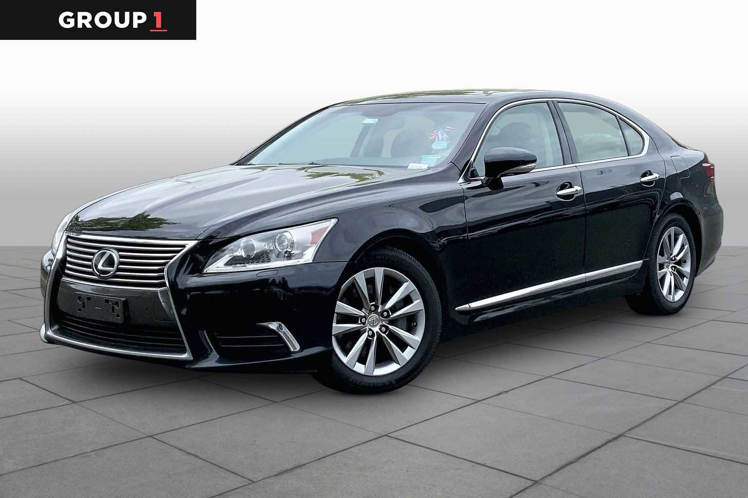 Used 2016 Lexus LS 460 AWD w/ Comfort Package image 1